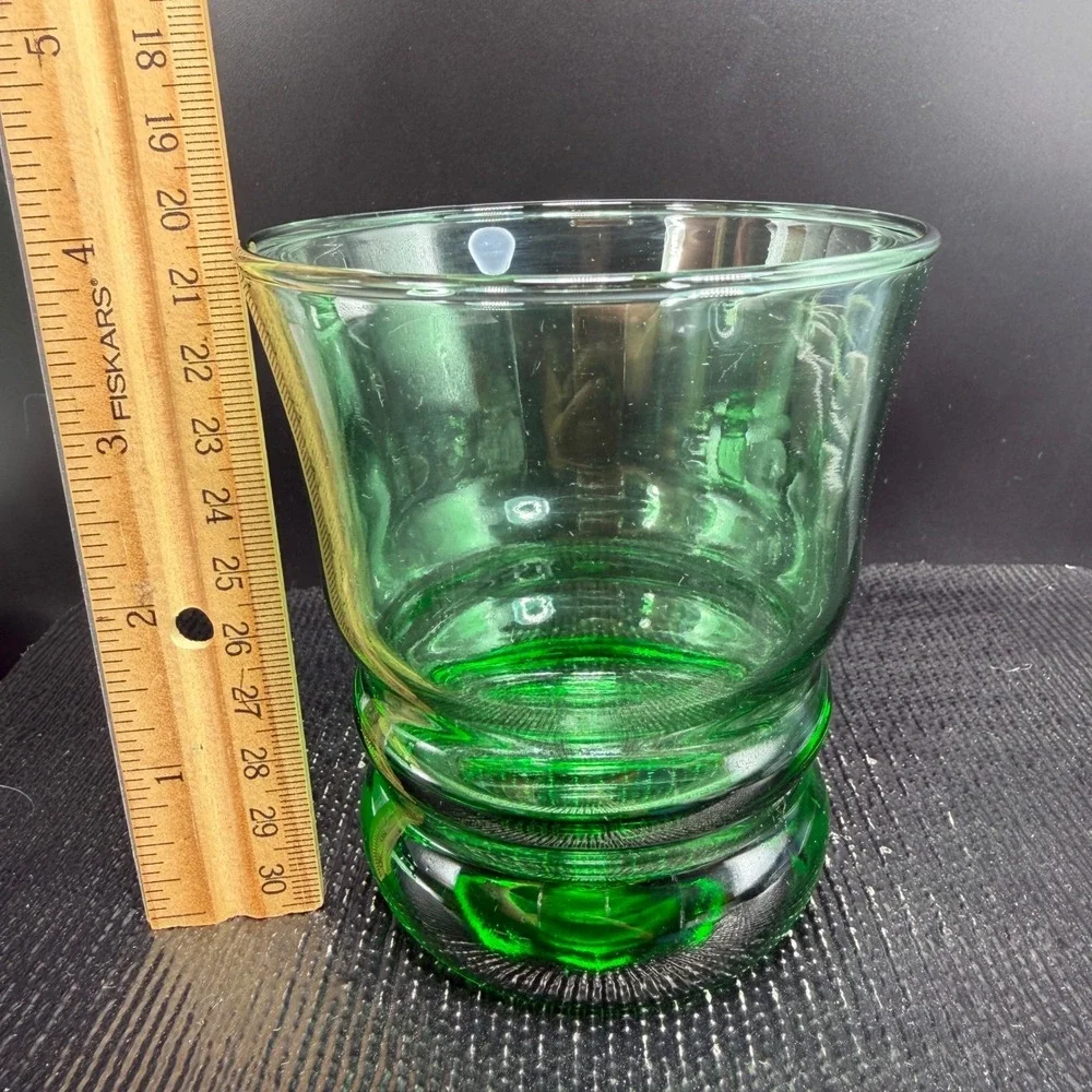 Anchor Hocking Green Glass Tumblers Ringed‎ Beehive Base Set of 2 Vintage 4 inch